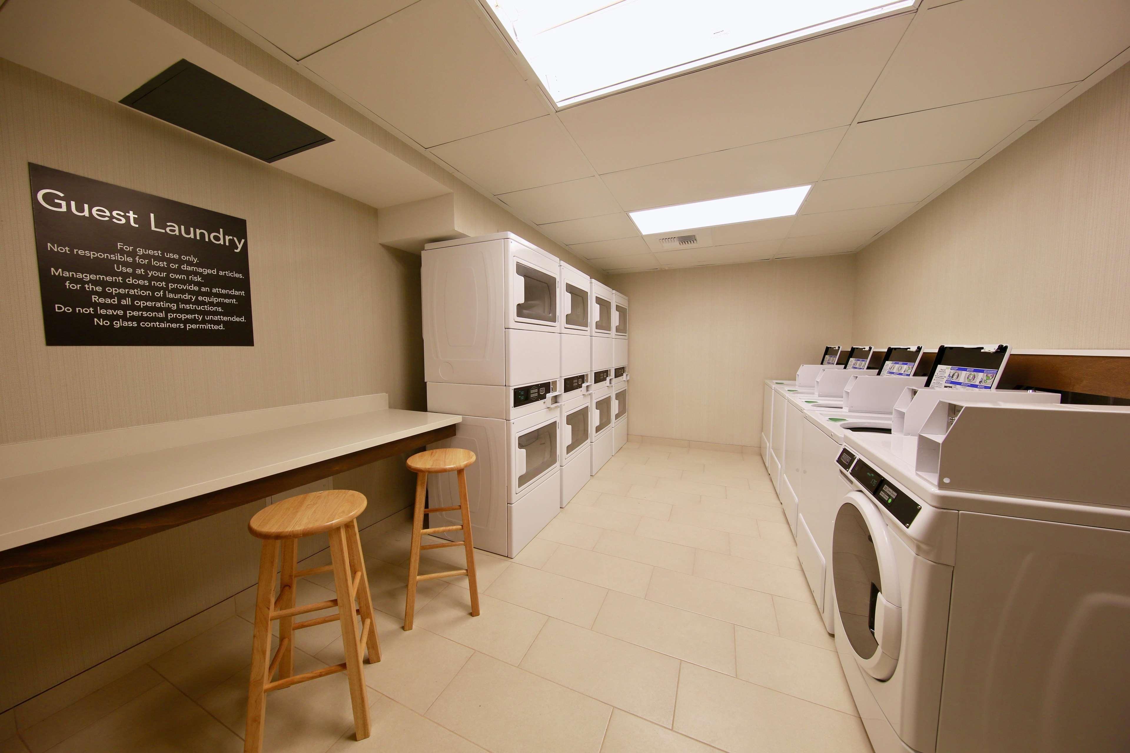 Homewood By Hilton John Wayne Airport Hotel 3*