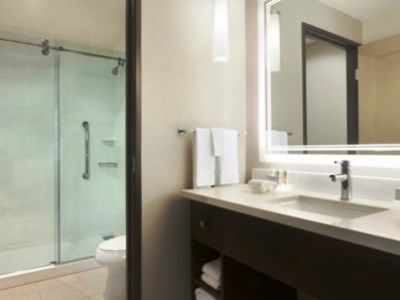 Hotel Homewood By Hilton John Wayne Airport 3*